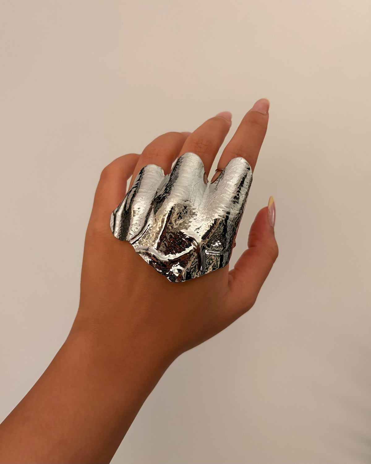 Hand Ring 26050811