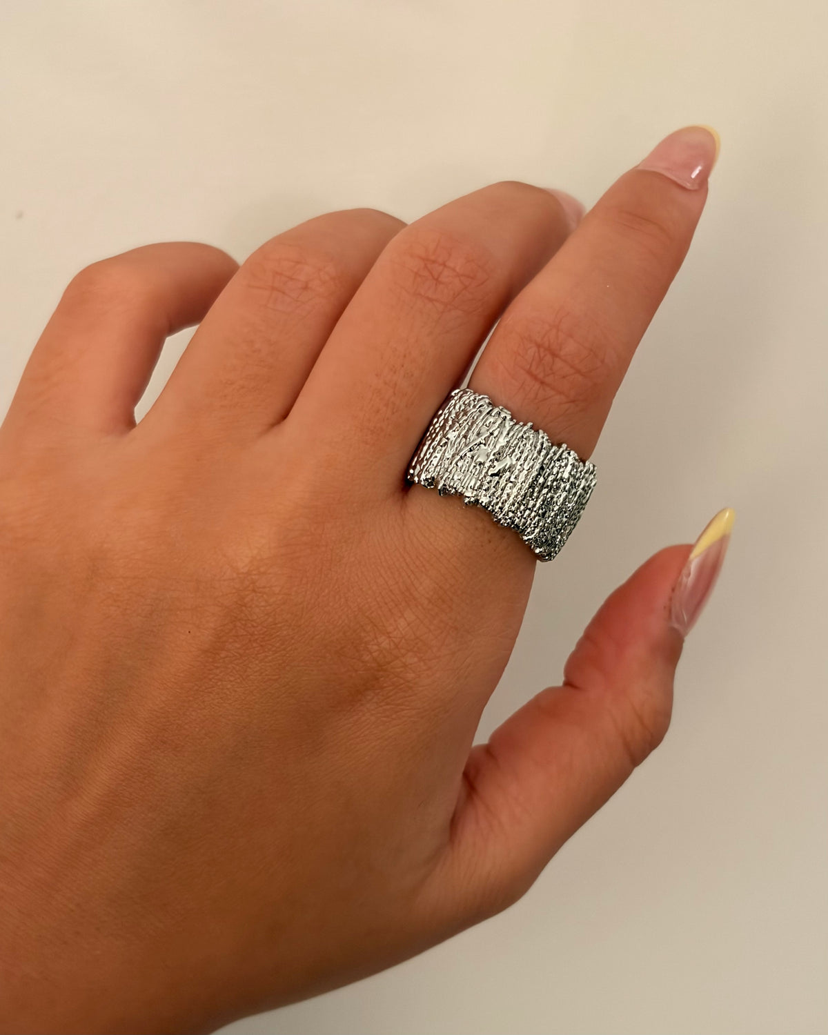 Ring 26052406-2