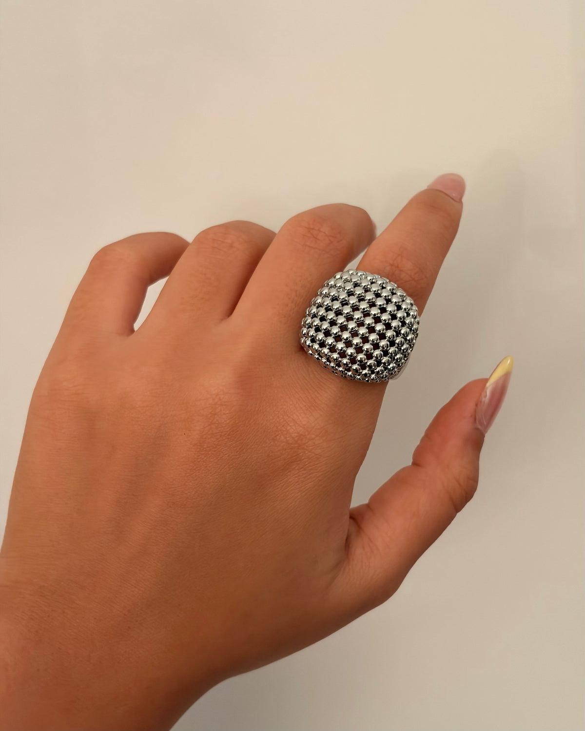 Ring 26052403-1