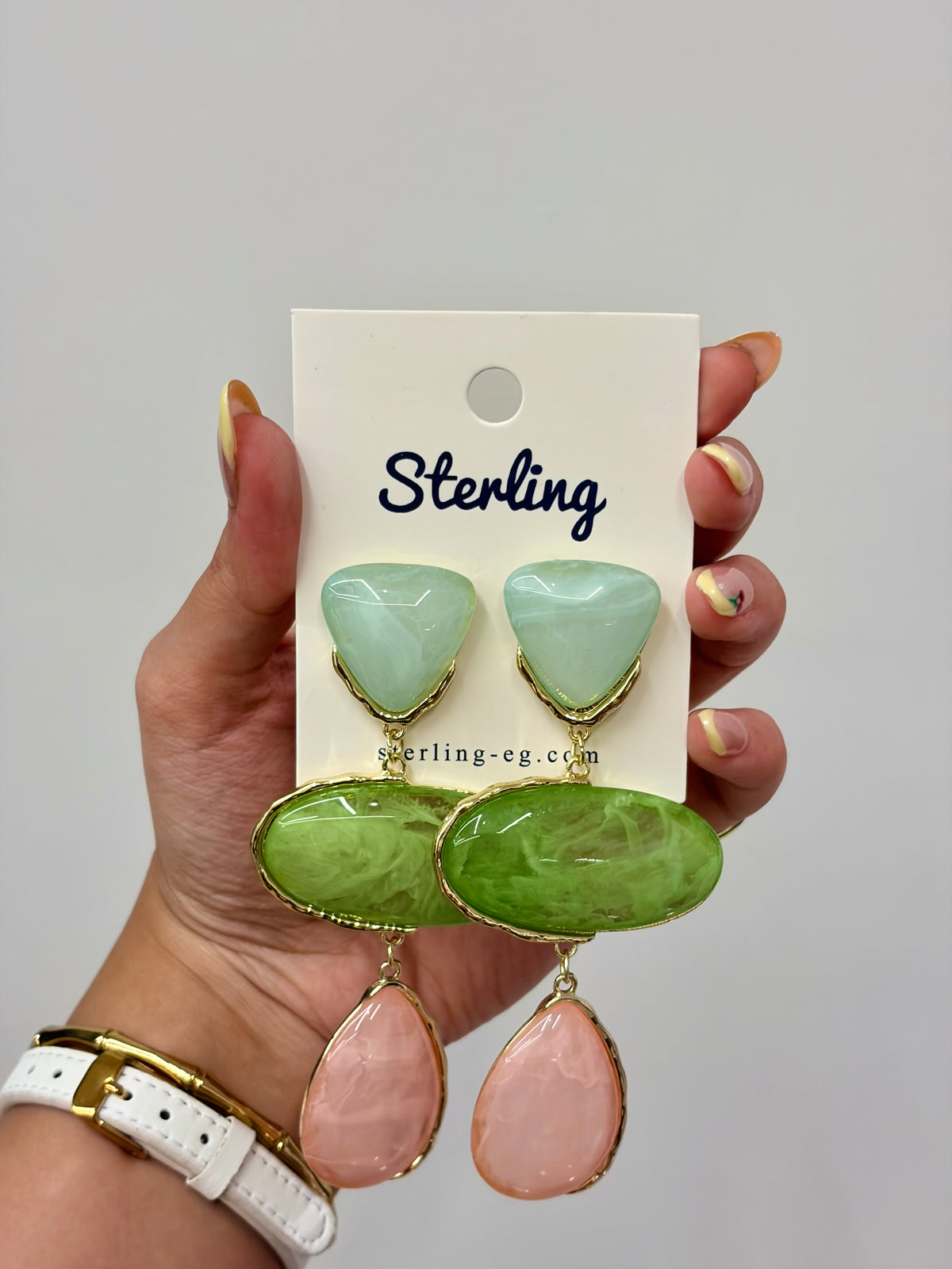 Earrings 26051504