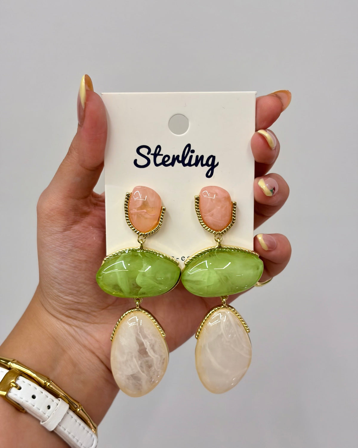 Earrings 26051503-4