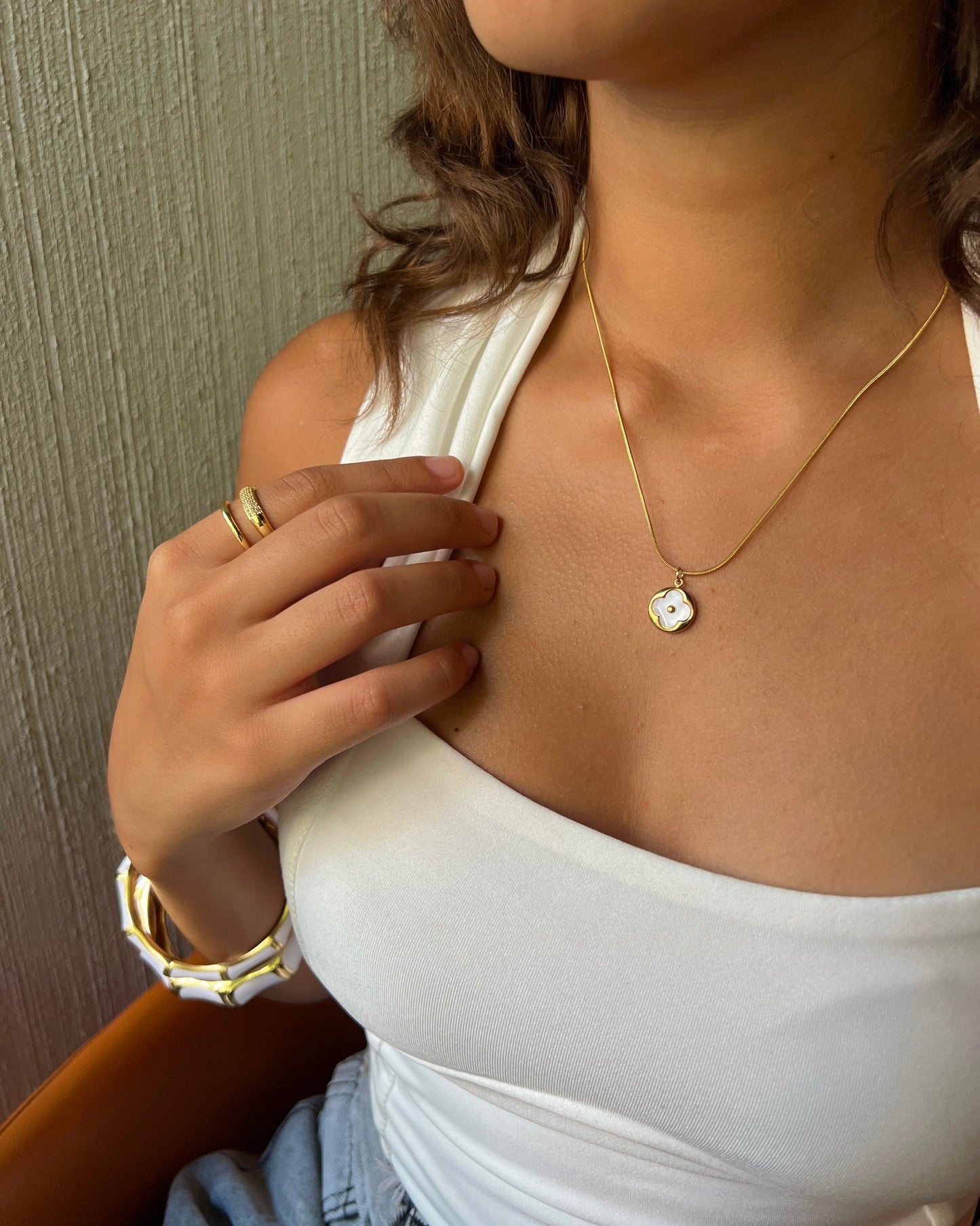 Necklace 2026702