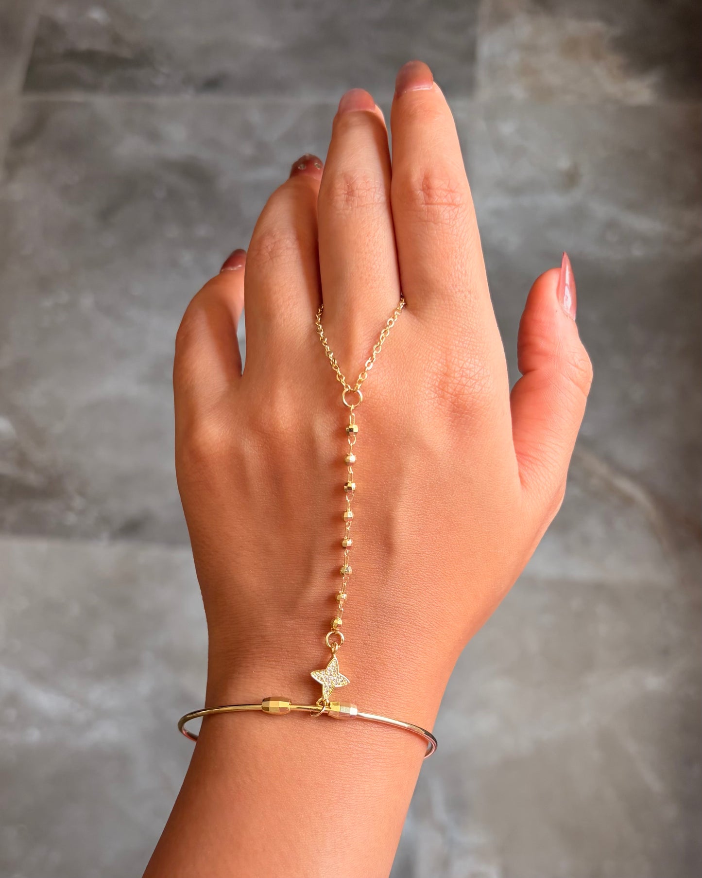 Hand Chain 26072201