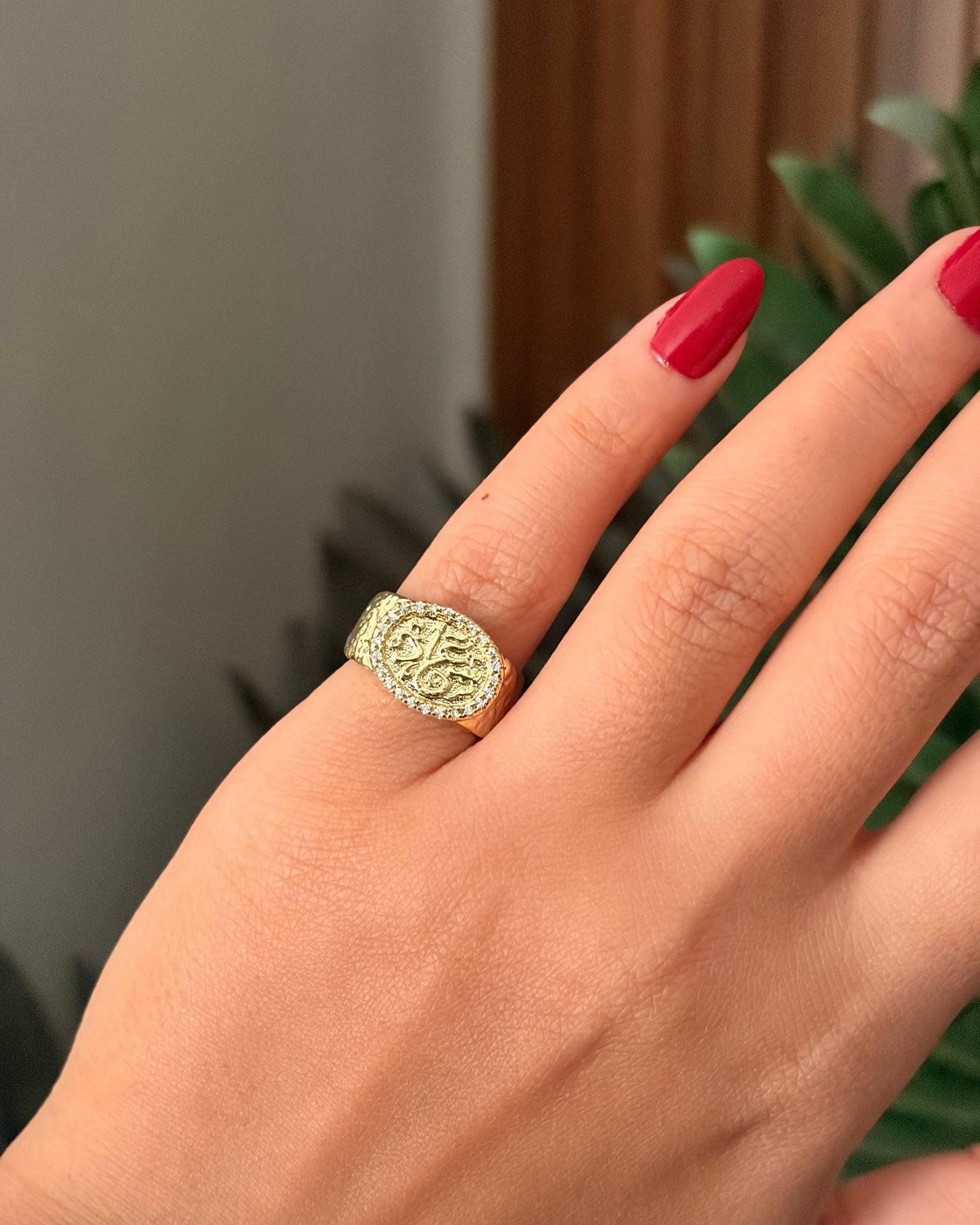 Pinky Rings ( سعاده )