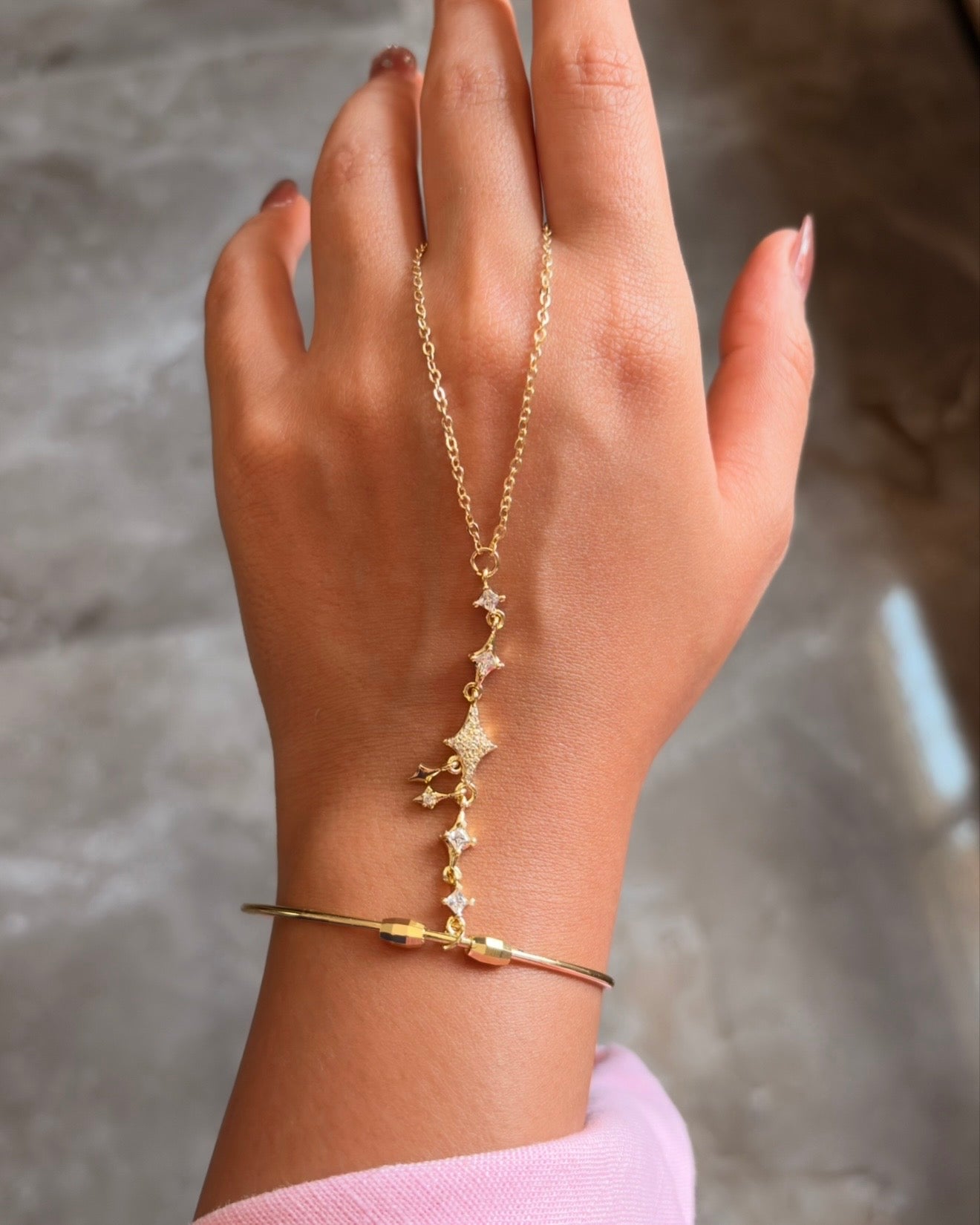 Hand Chain 26072202