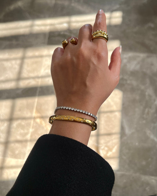Star Shaped Stones Bracelet