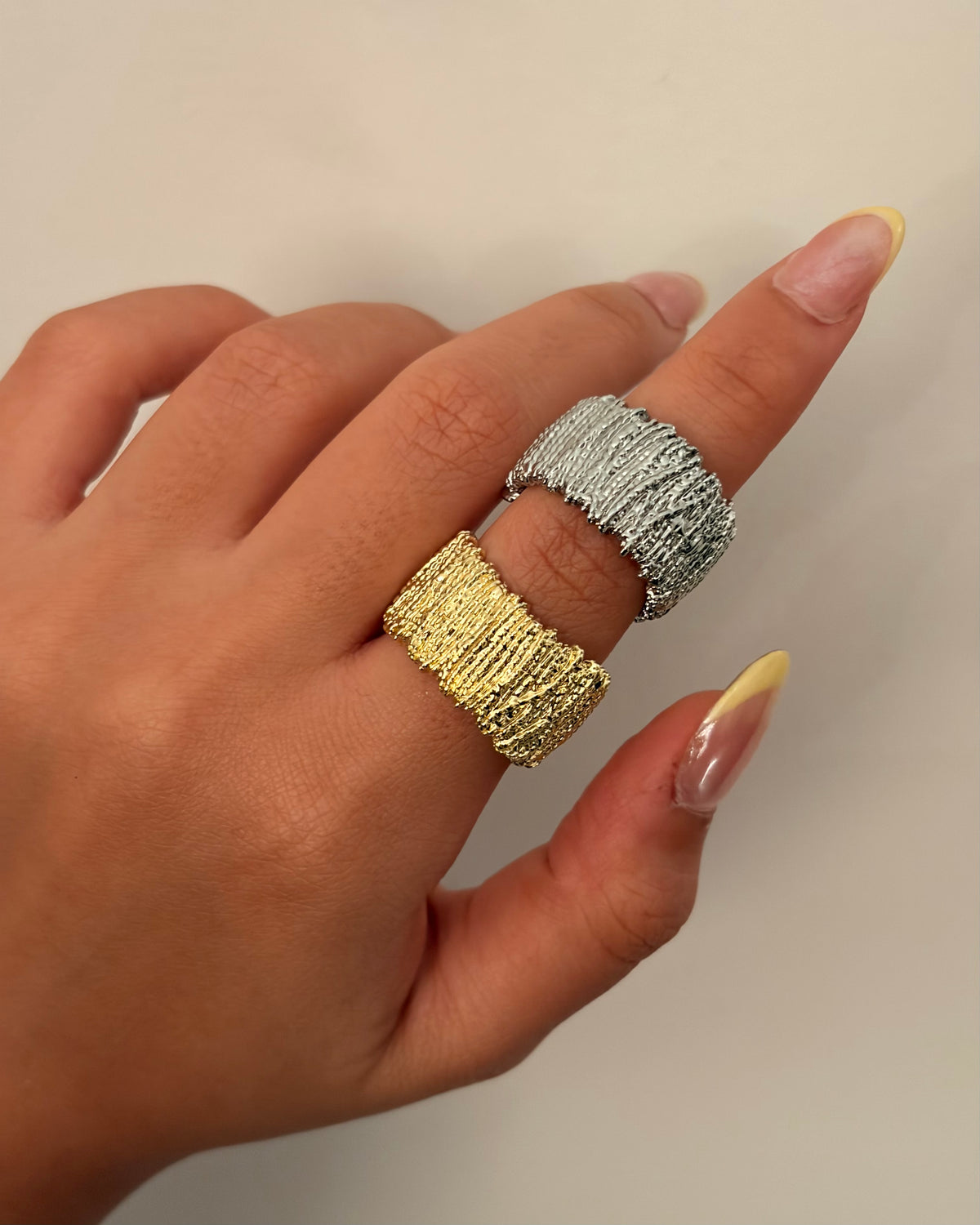 Ring 26052406-2