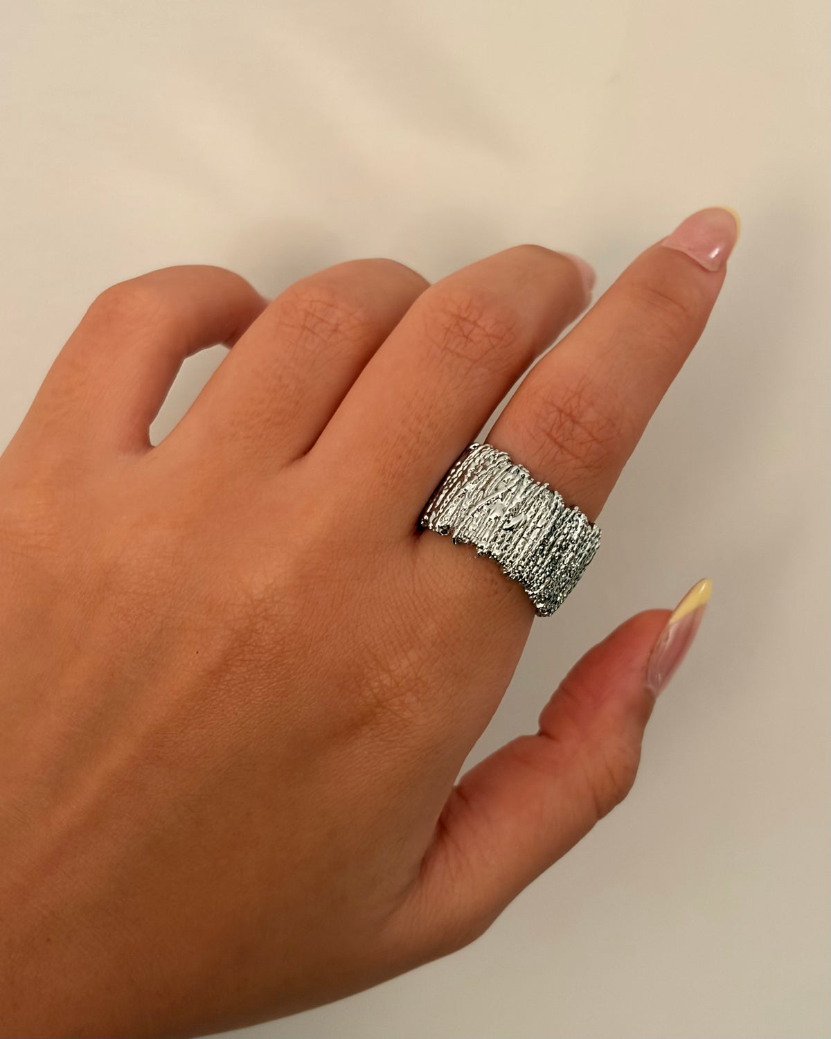Ring 26052406-2